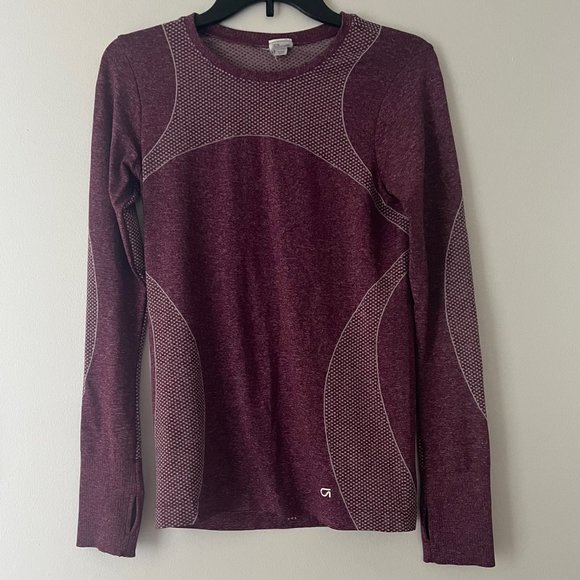 GapFit Motion Athletic Long Sleeve Shirt